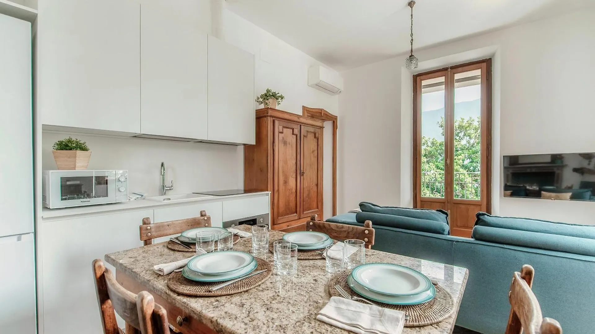 Villa Eugenia Suite - By Myhomeincomo Carate Urio