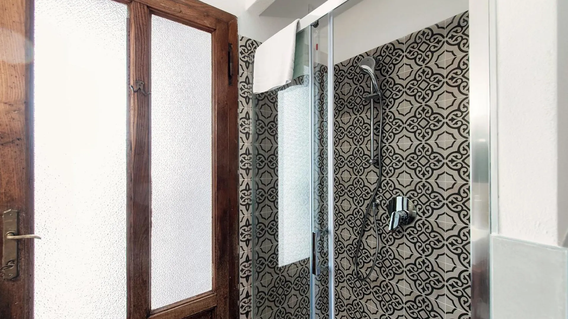 Villa Eugenia Suite - By Myhomeincomo Carate Urio Apartment